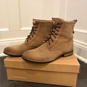 Men’s Shoe the Bear Walker Suede Boots
